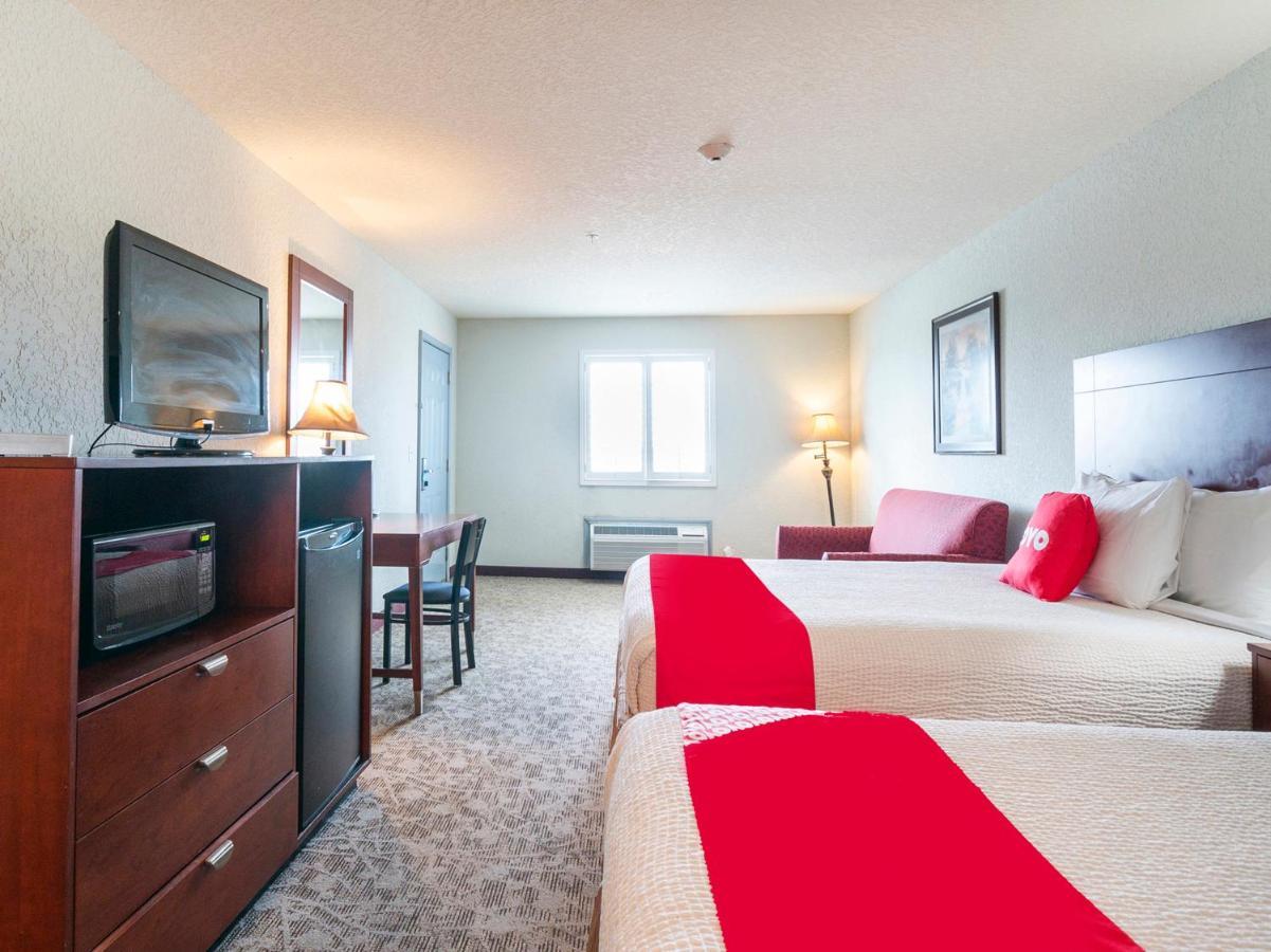 Oyo Hotel Pearsall I-35 West Εξωτερικό φωτογραφία